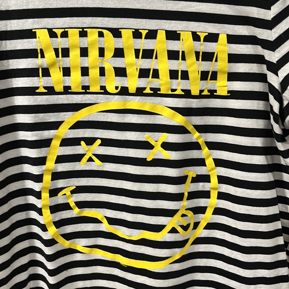 Nirvana shirt women's 1X - Picture 2 of 4
